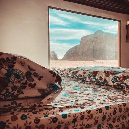Martian desert Camp Wadi Rum Exterior foto