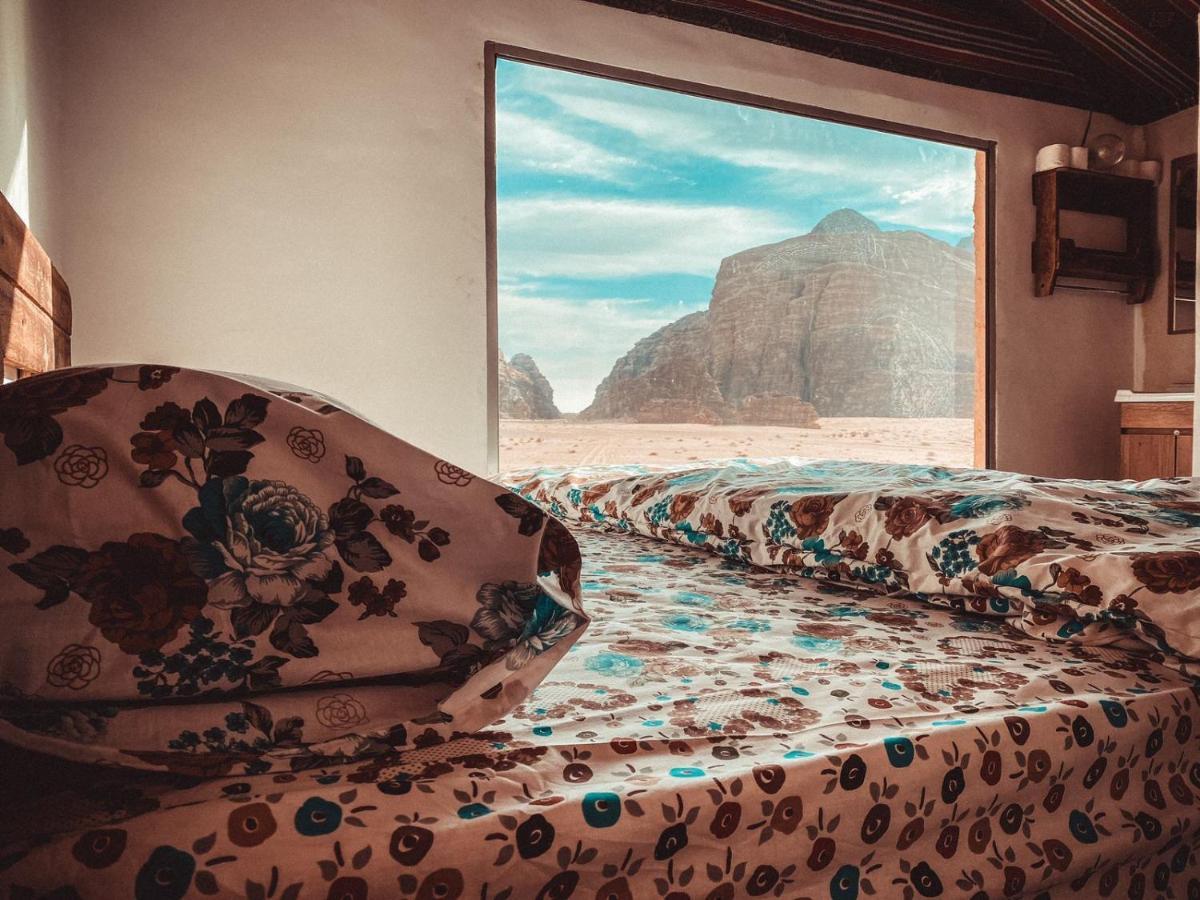Martian desert Camp Wadi Rum Exterior foto