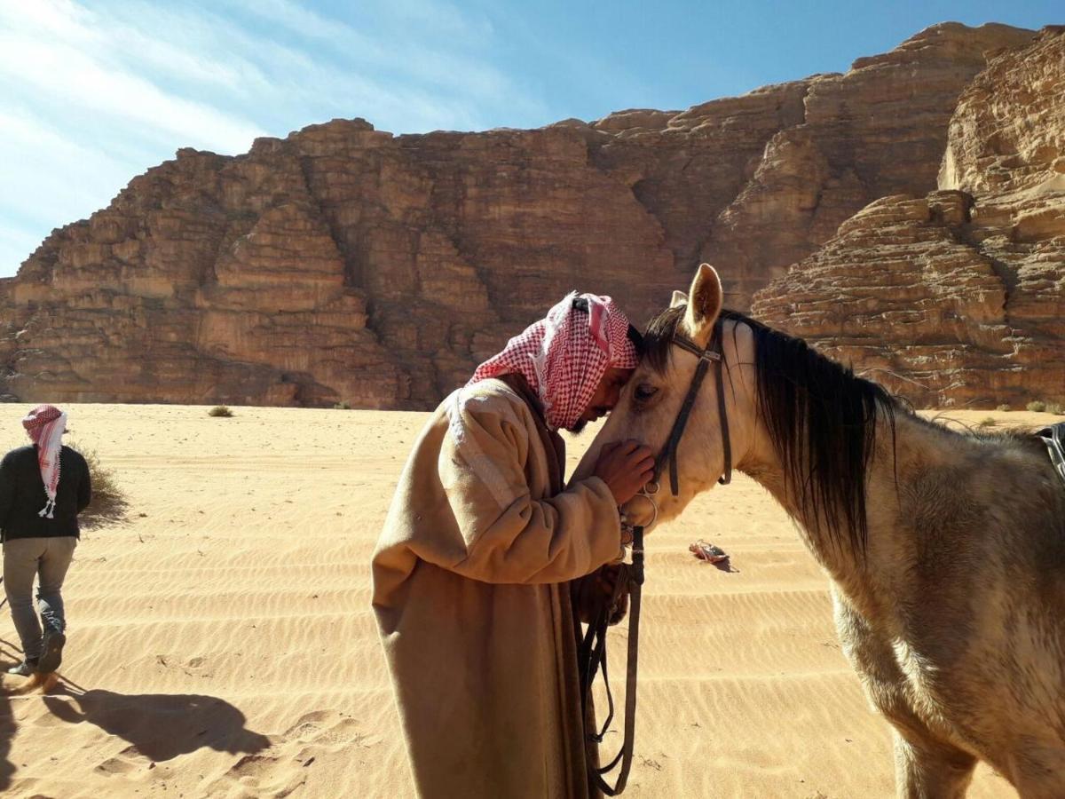 Martian desert Camp Wadi Rum Exterior foto