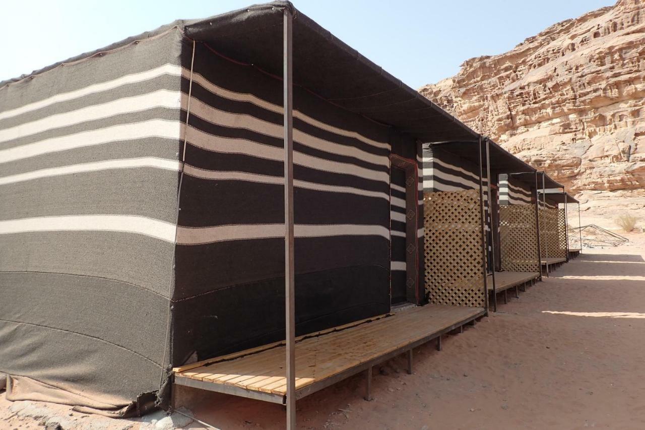 Martian desert Camp Wadi Rum Exterior foto