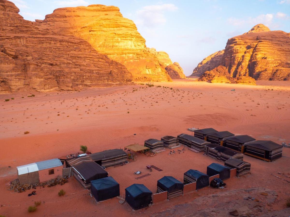 Martian desert Camp Wadi Rum Exterior foto